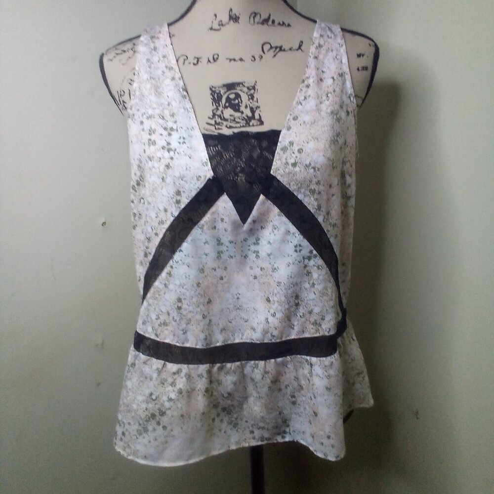 BCBG Generation Blouse Women S Sleeveless Lace Detail Lightweight Print Peach